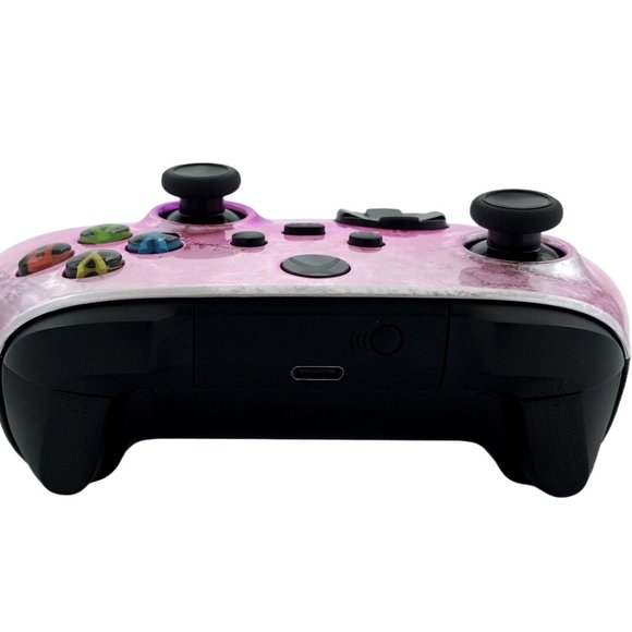 Custom Xbox Series X / S Wireless Controller - Glossy Ice Flake Magenta - Picture 4 of 8